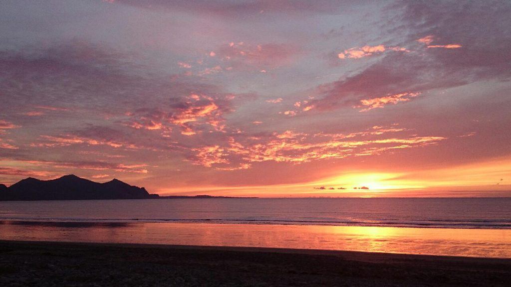 Dinas Dinlle Sunset