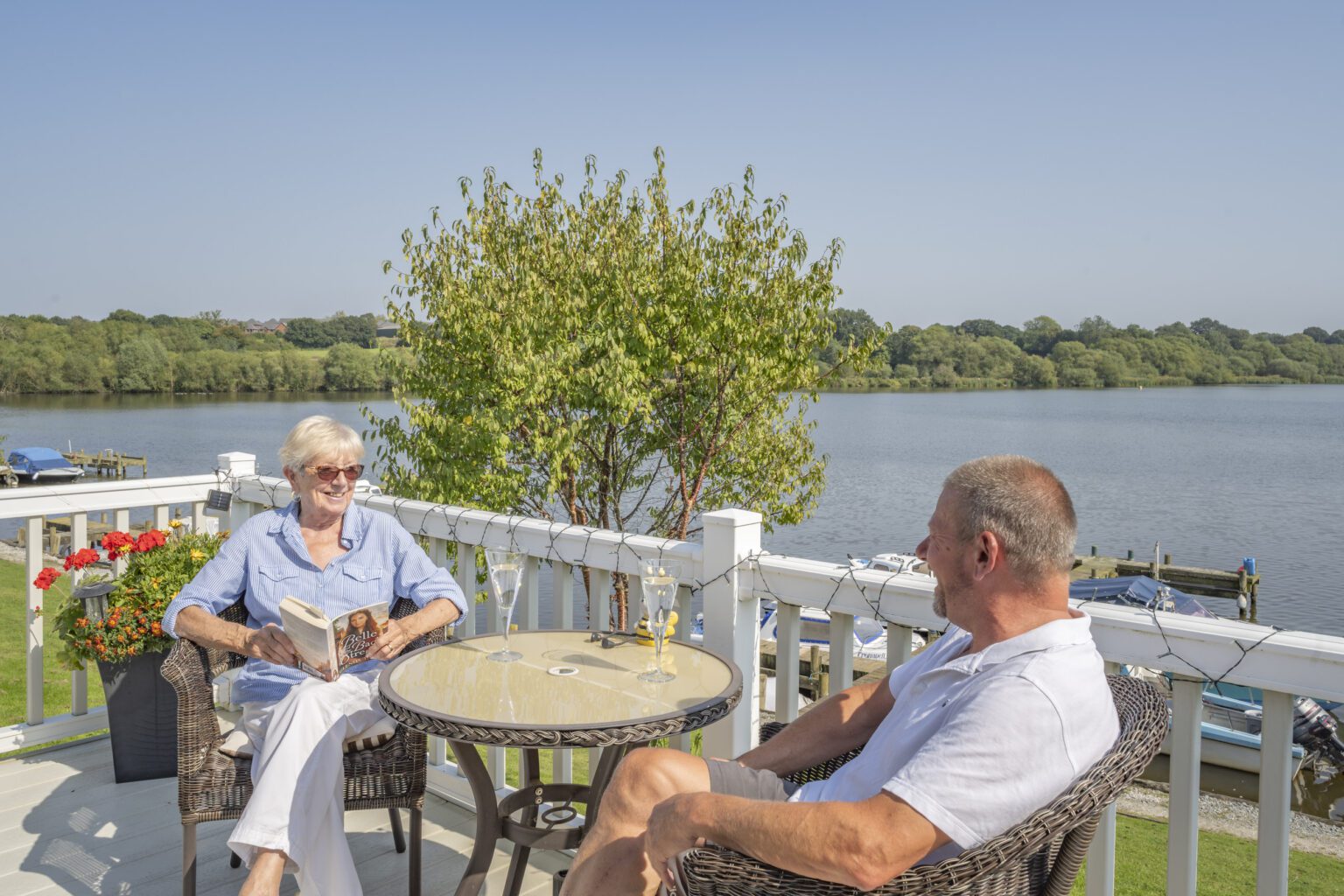 Lakeside Caravan Park