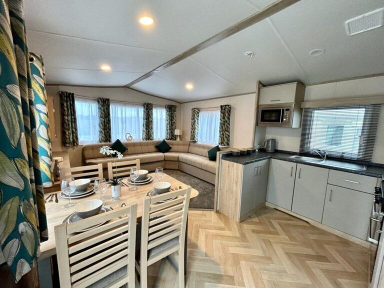 2024 Carnaby Ashdale