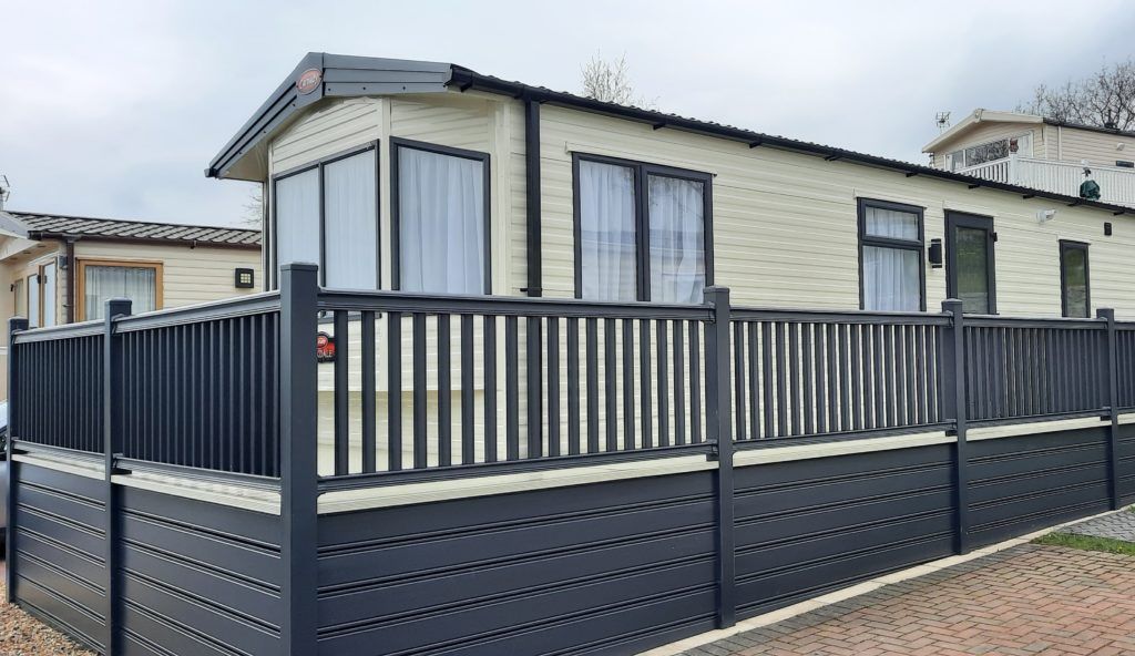 2023 Carnaby Oakdale