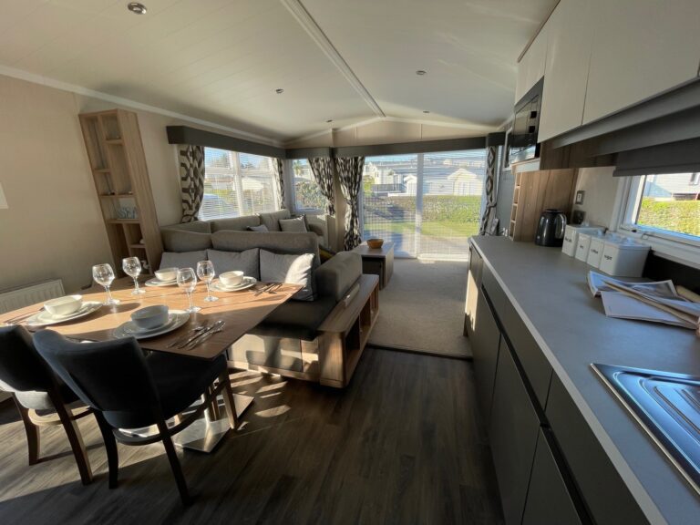 2021 swift antibes