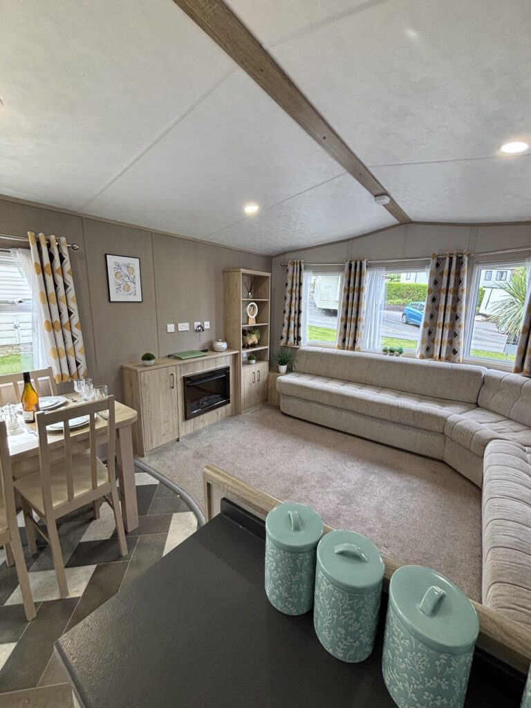 2021 Carnaby Ashdale