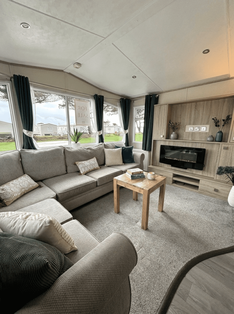 2016 Carnaby Oakdale